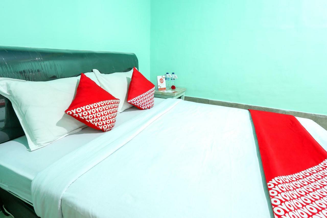 Oyo 1322 Mentari Homestay Gili Trawangan Exterior foto